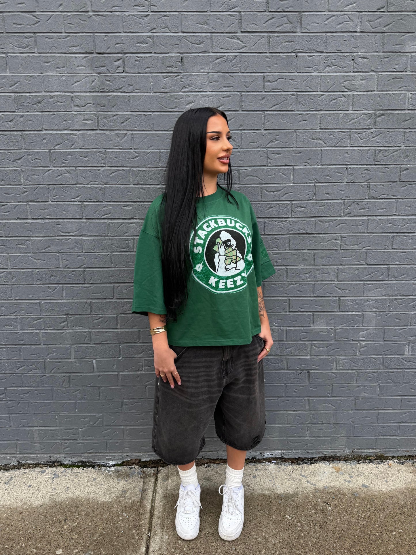 STACK BUCKS TEE